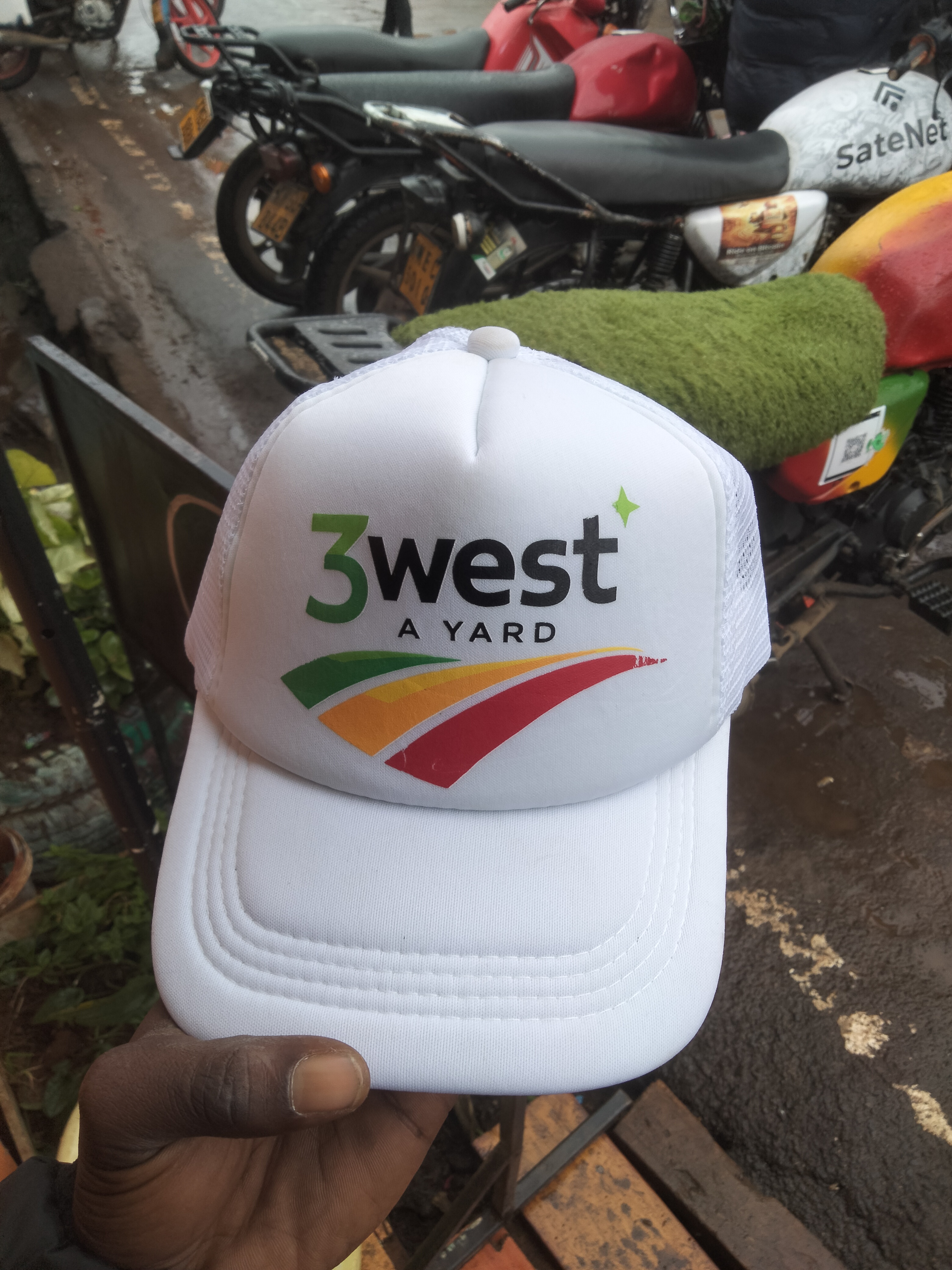 Merchandise cap 